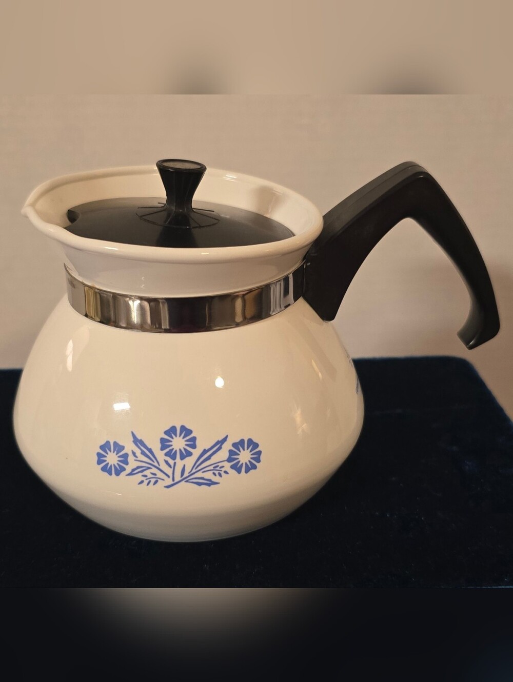 Vintage CorningWare P-103 Teapot 3 Cup Blue Cornflower 1960s Starburst Lid